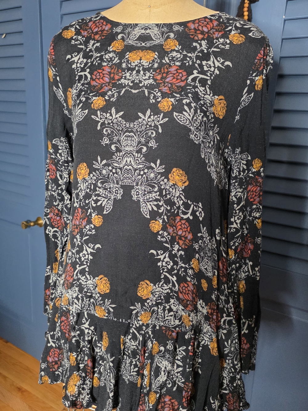Free People Smooth Talker Tunic Mini Dress Raven Black Floral Size S Open Back - Picture 2 of 11